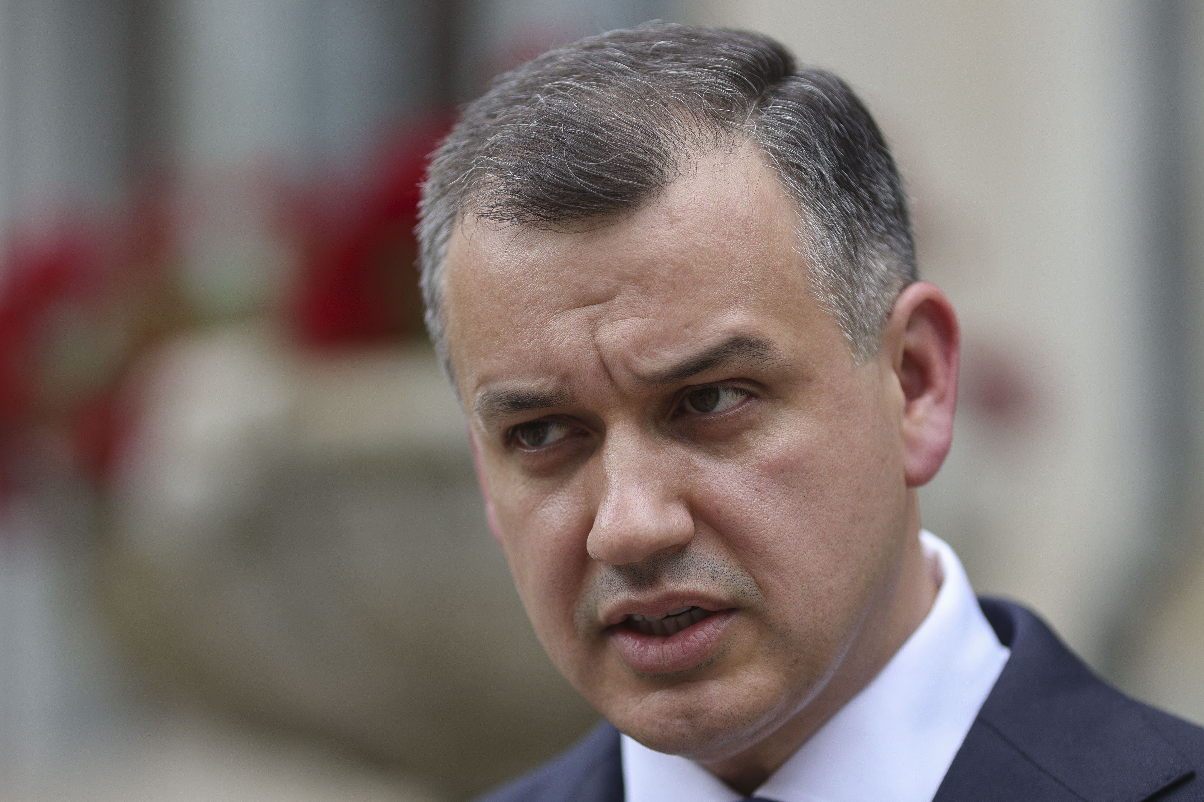 Eugen Tomac prezintă programul de guvernare și lista de miniștri